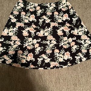This is a beautiful skirt that has not been worn